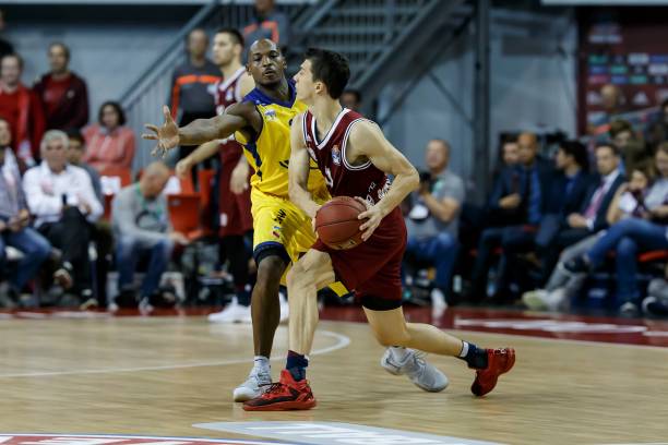 不勒斯门将 不勒斯门将